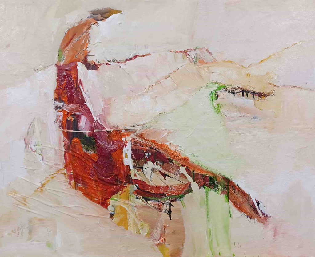 Figur vor Landschaft beim Lesen